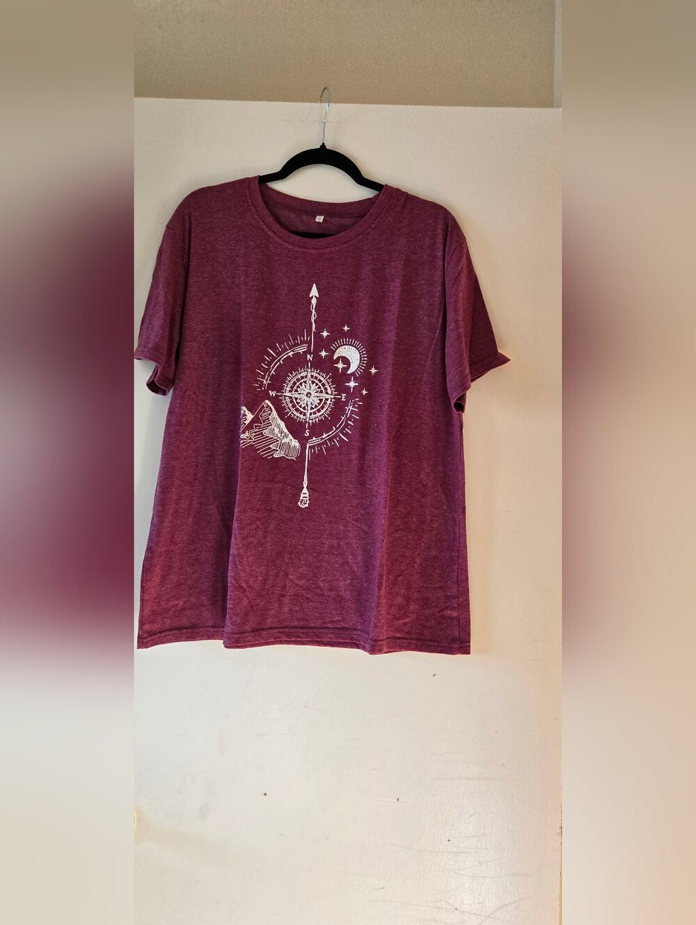 Women's Short Sleeve Graphic Tee - Plum